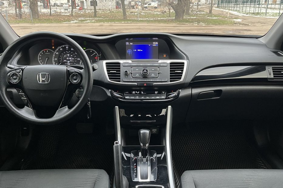 Продам Honda Accord LX 2017 года в Николаеве