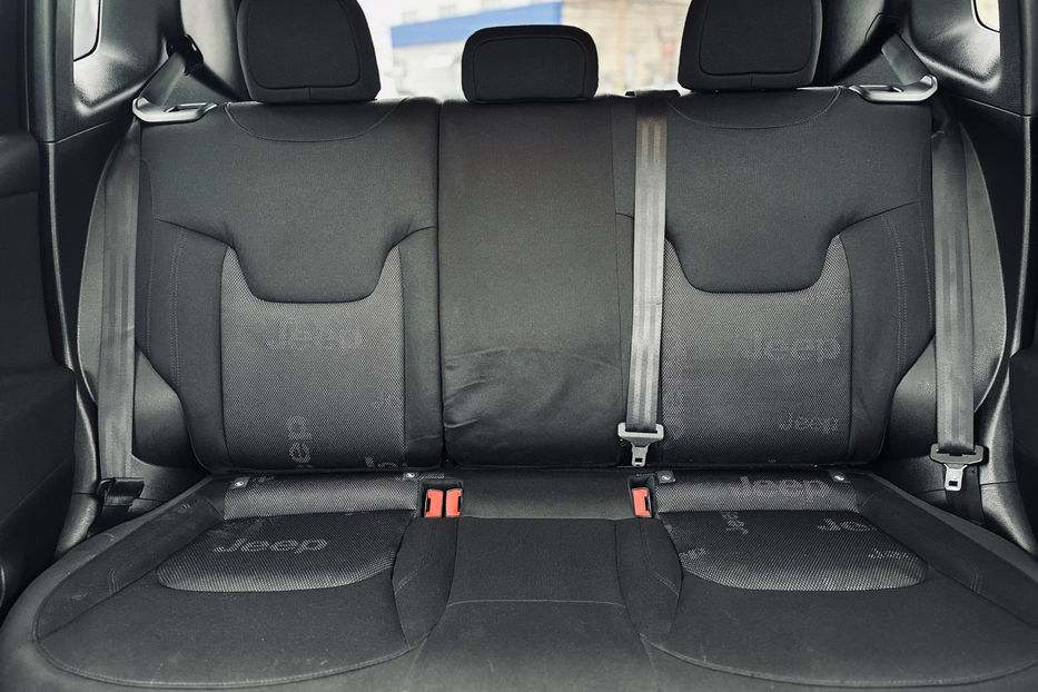 Продам Jeep Renegade 2.4 АТ (184 к.с.) • Latitude  2017 года в Киеве