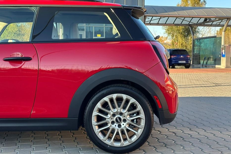 Продам MINI Cooper S 2025 года в Киеве