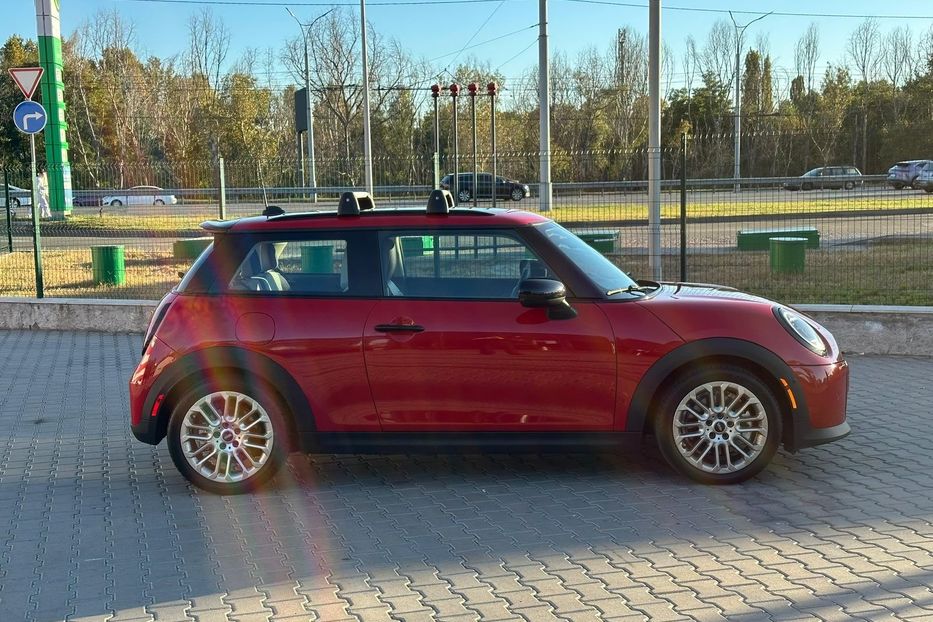 Продам MINI Cooper S 2025 года в Киеве