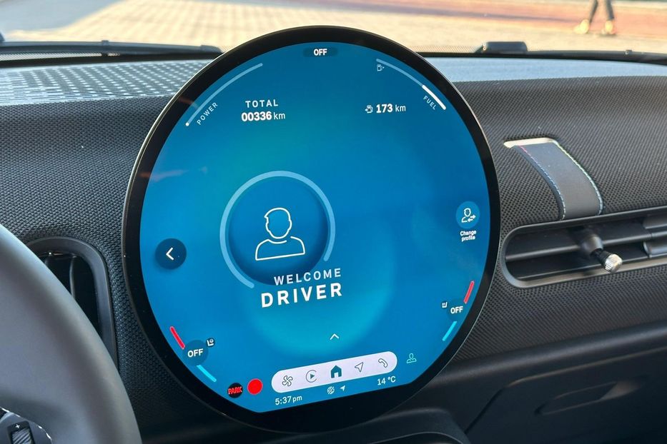 Продам MINI Cooper S 2025 года в Киеве