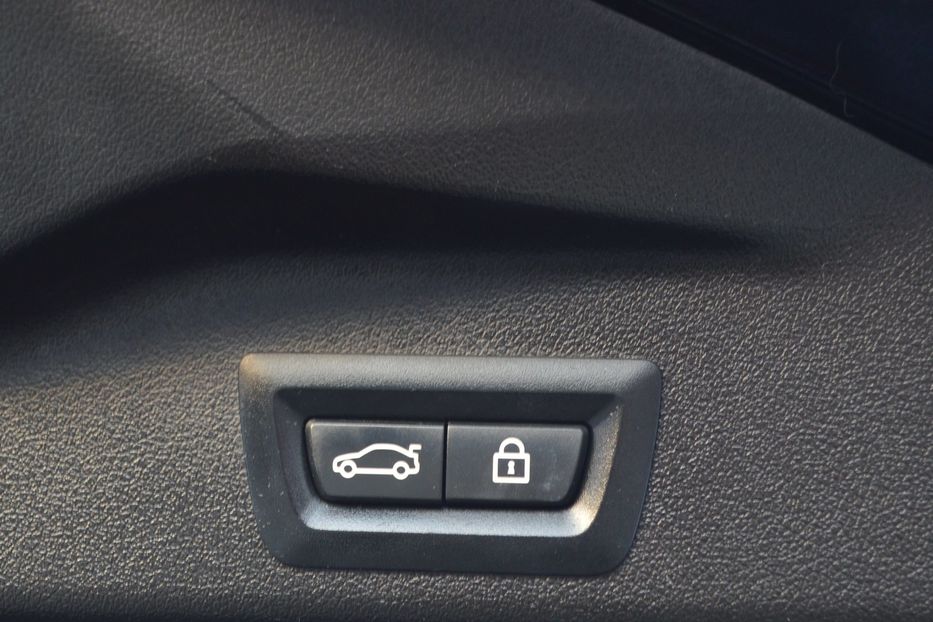 Продам BMW X5 2019 года в Одессе