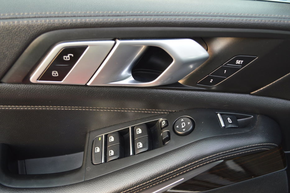 Продам BMW X5 2019 года в Одессе