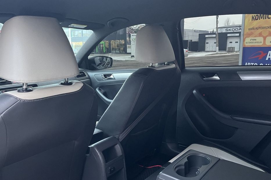 Продам Volkswagen Jetta Sport 2015 года в Николаеве