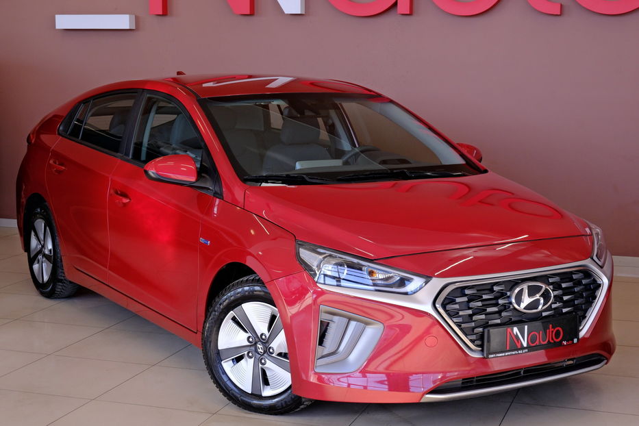 Продам Hyundai Ioniq Hybrid BlueDrive 2020 года в Одессе