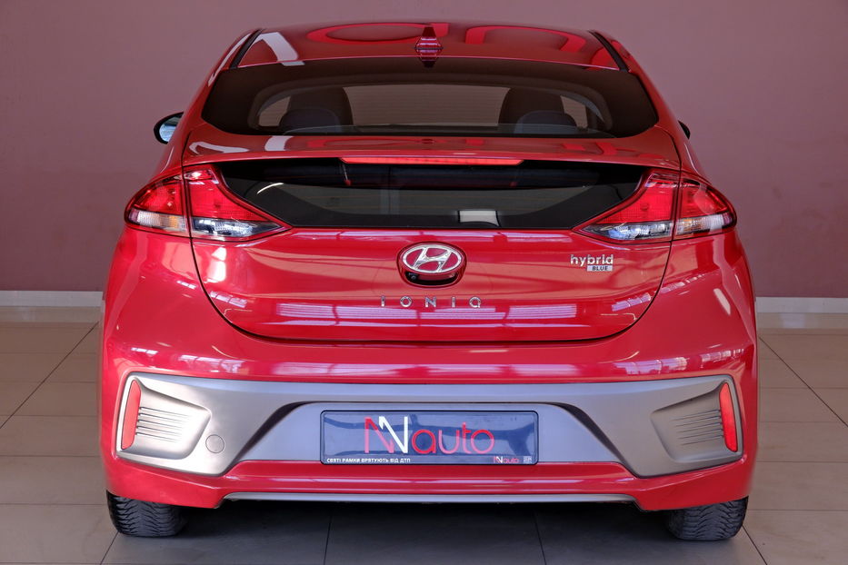 Продам Hyundai Ioniq Hybrid BlueDrive 2020 года в Одессе