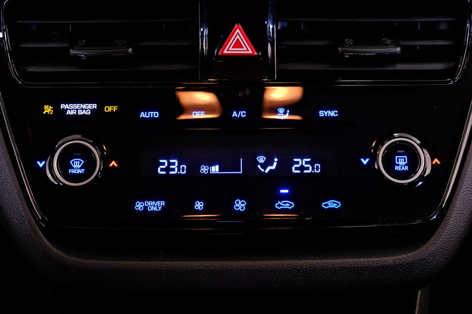 Продам Hyundai Ioniq Hybrid BlueDrive 2020 года в Одессе