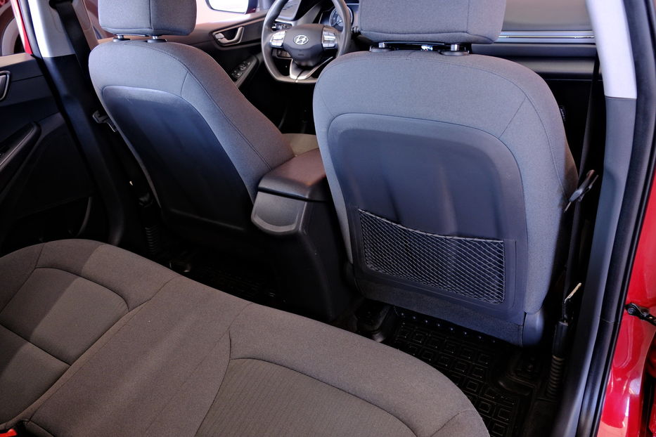 Продам Hyundai Ioniq Hybrid BlueDrive 2020 года в Одессе