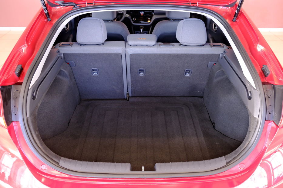 Продам Hyundai Ioniq Hybrid BlueDrive 2020 года в Одессе