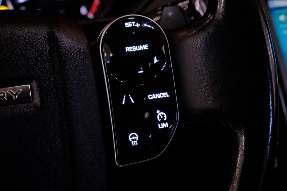 Продам Land Rover Discovery 2019 года в Одессе