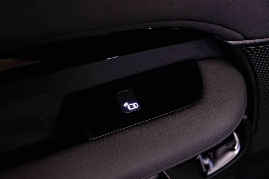 Продам Land Rover Discovery 2019 года в Одессе