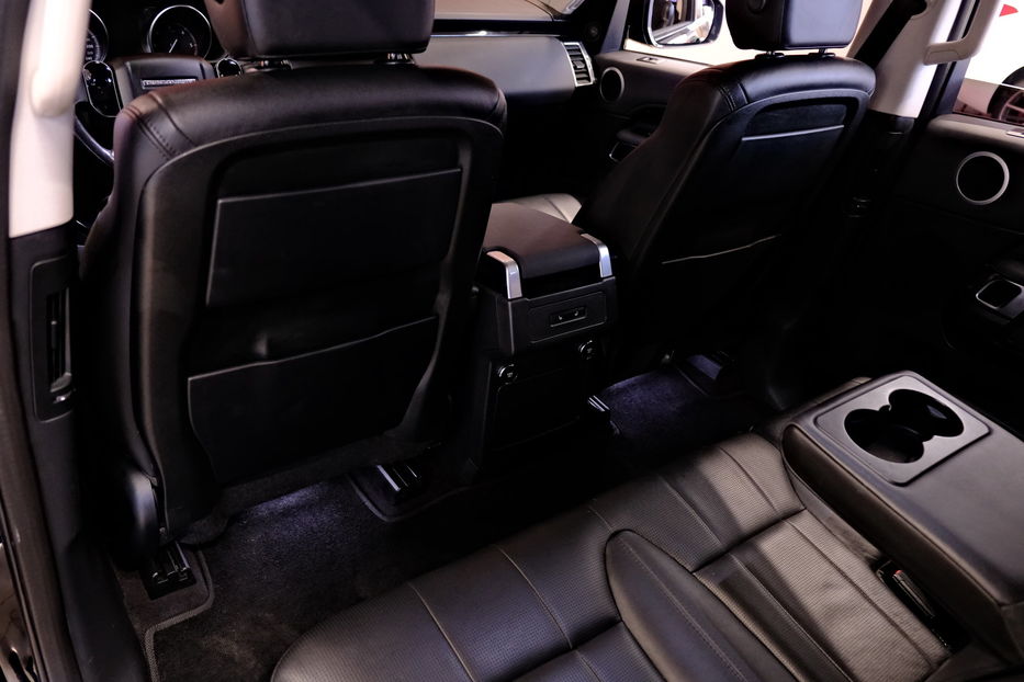 Продам Land Rover Discovery 2019 года в Одессе