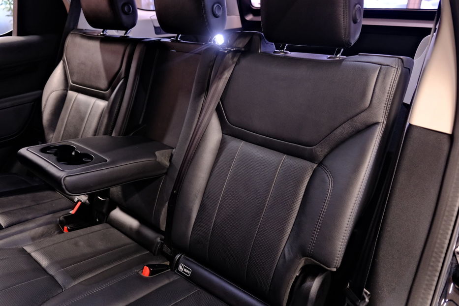 Продам Land Rover Discovery 2019 года в Одессе