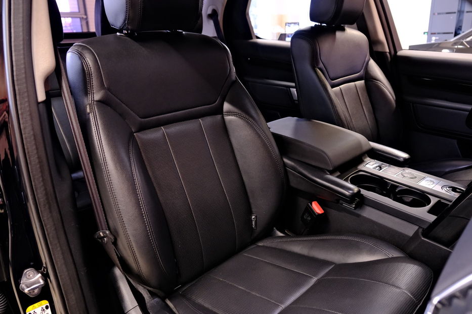 Продам Land Rover Discovery 2019 года в Одессе