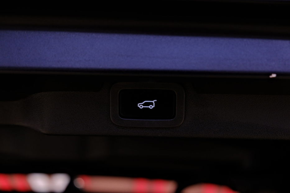 Продам Land Rover Discovery 2019 года в Одессе