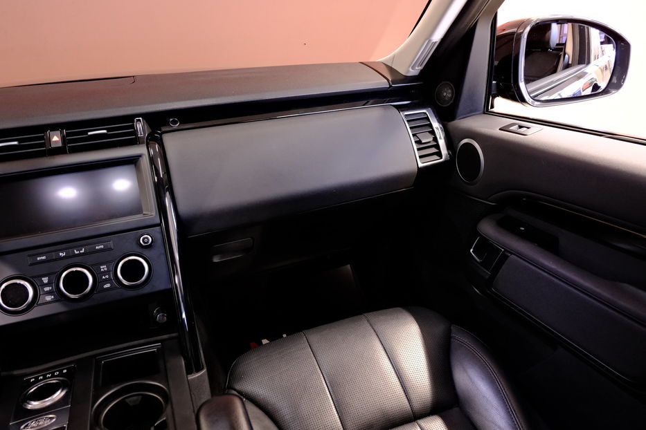 Продам Land Rover Discovery 2019 года в Одессе