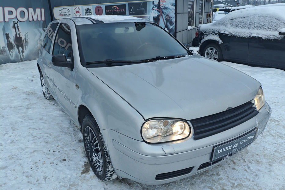 Продам Volkswagen Golf IV 1.8 МТ (125 к.с.) 1999 года в Киеве