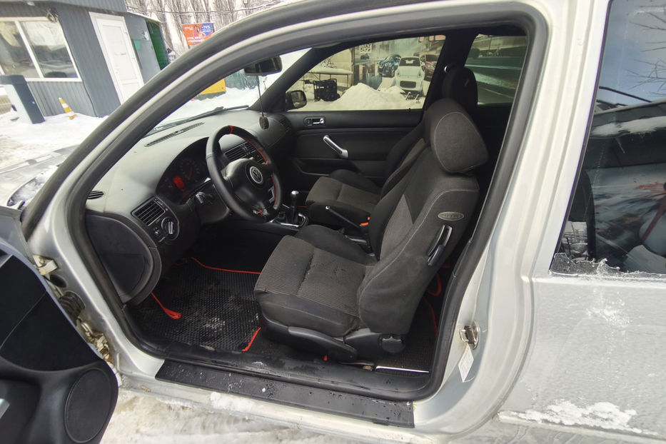 Продам Volkswagen Golf IV 1.8 МТ (125 к.с.) 1999 года в Киеве