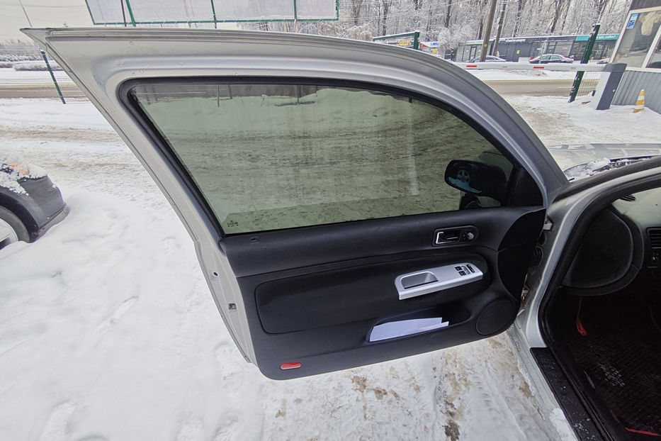 Продам Volkswagen Golf IV 1.8 МТ (125 к.с.) 1999 года в Киеве