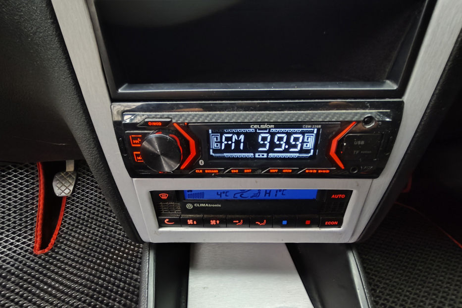 Продам Volkswagen Golf IV 1.8 МТ (125 к.с.) 1999 года в Киеве