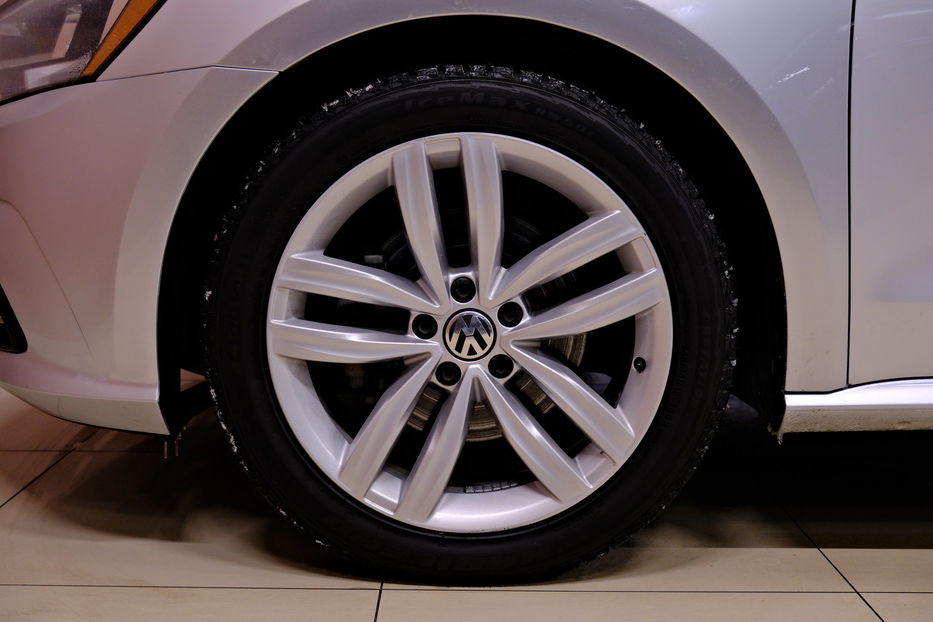 Продам Volkswagen Passat B8 NMS Wolfsburg Edition 2018 года в Одессе