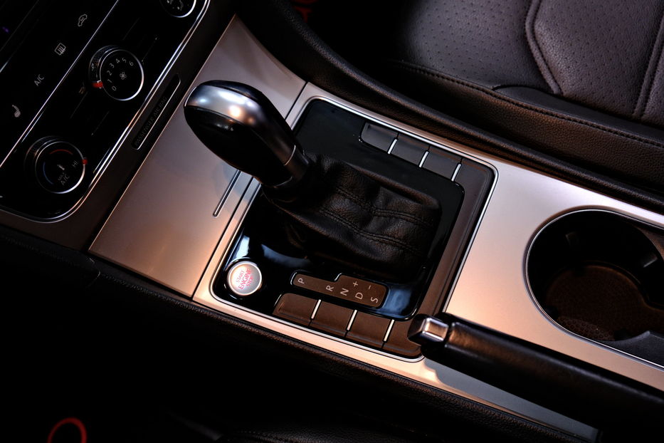 Продам Volkswagen Passat B8 NMS Wolfsburg Edition 2018 года в Одессе