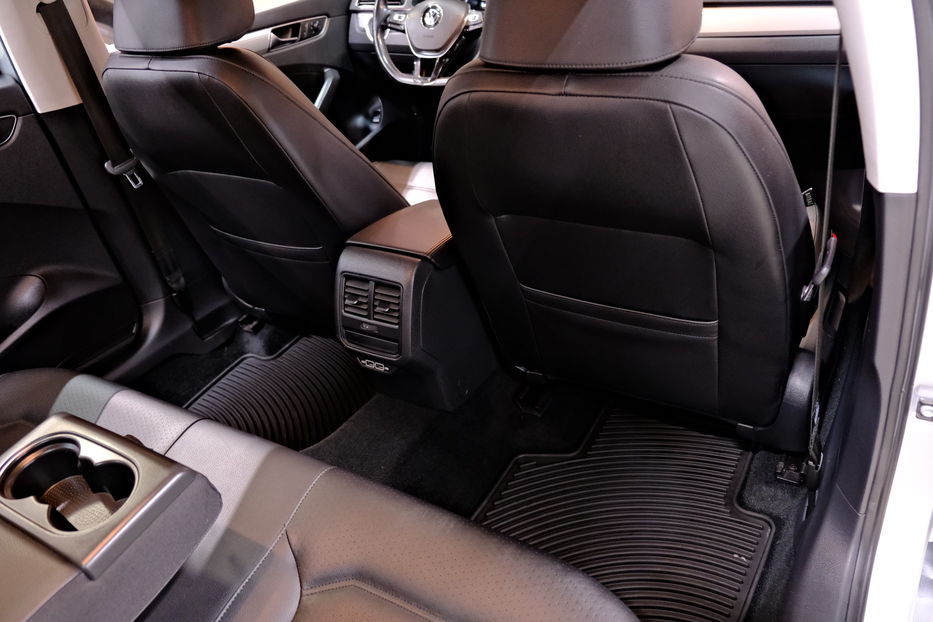 Продам Volkswagen Passat B8 NMS Wolfsburg Edition 2018 года в Одессе