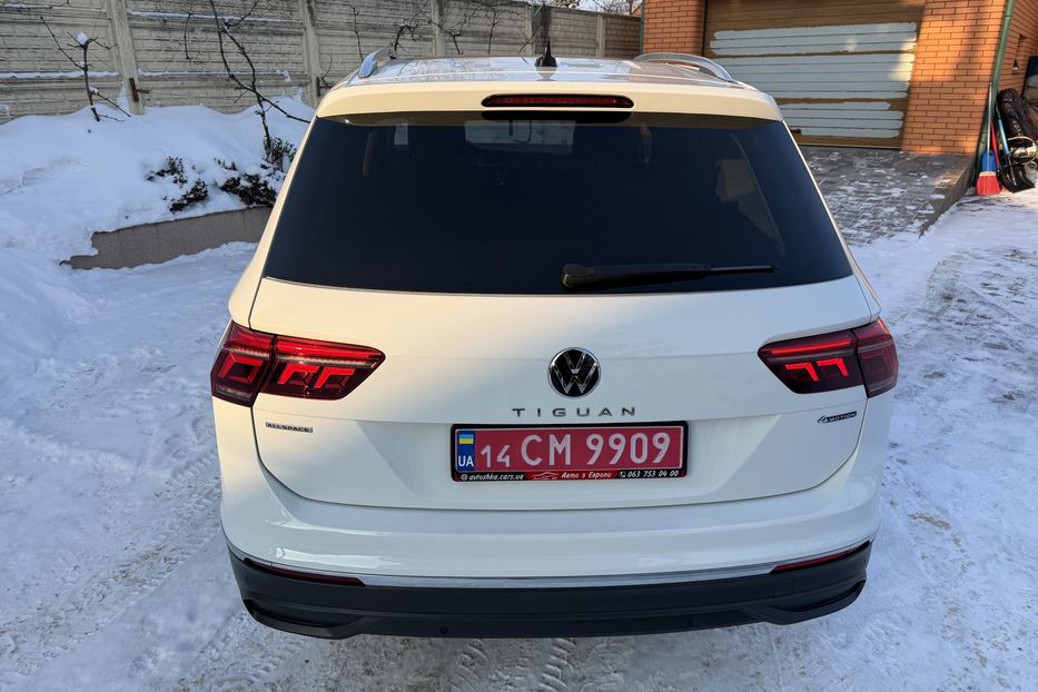 Продам Volkswagen Tiguan Allspace Life 4Motion 2022 года в Житомире