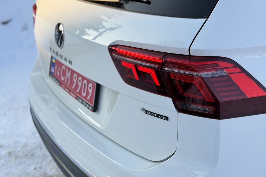 Продам Volkswagen Tiguan Allspace Life 4Motion 2022 года в Житомире