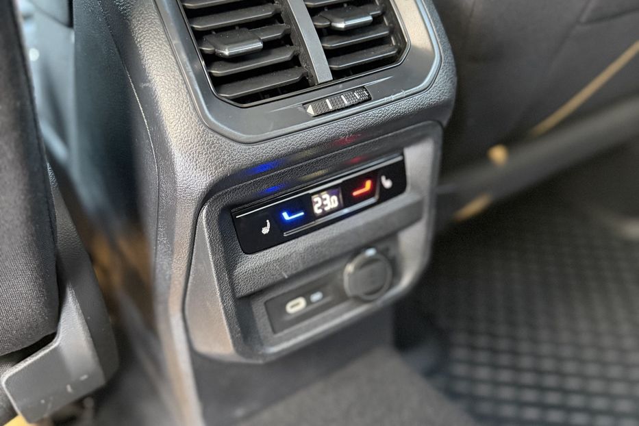 Продам Volkswagen Tiguan Allspace Life 4Motion 2022 года в Житомире