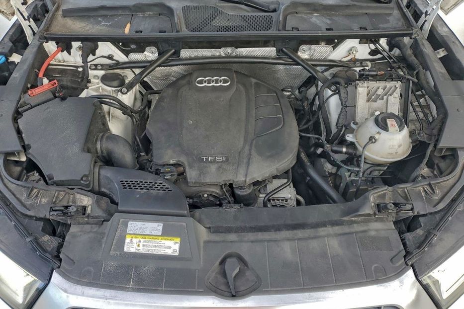 Продам Audi Q5  Premium Plus 2018 года в Львове