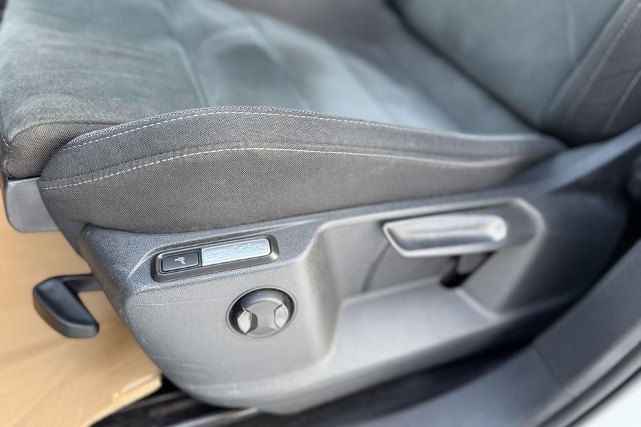 Продам Volkswagen Tiguan Allspace Life 4Motion 2022 года в Житомире