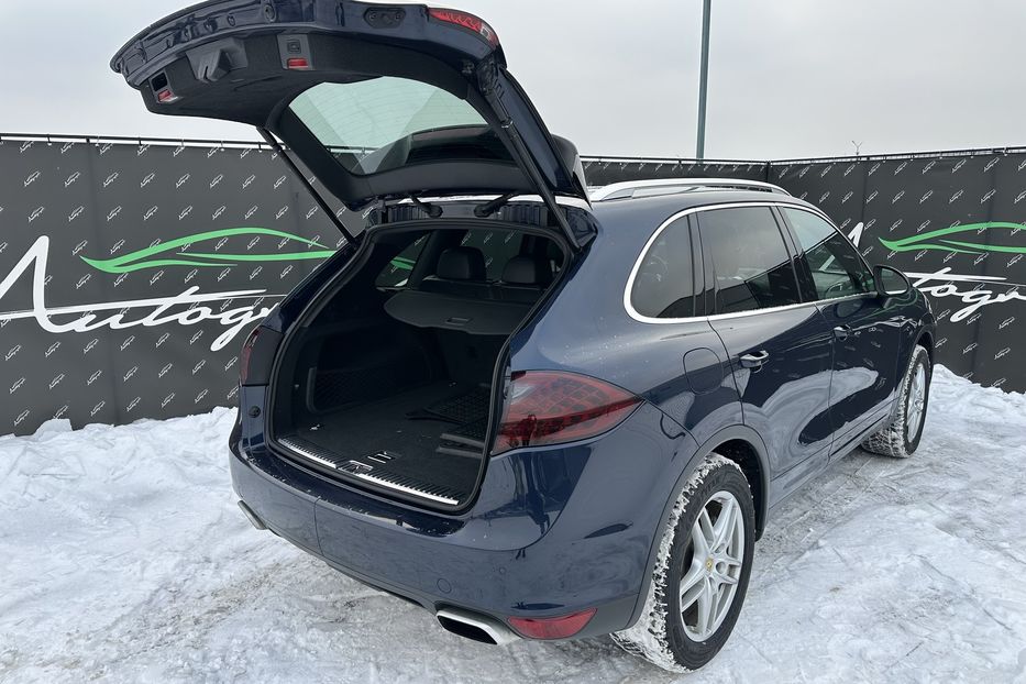 Продам Porsche Cayenne Diesel 2011 года в Киеве