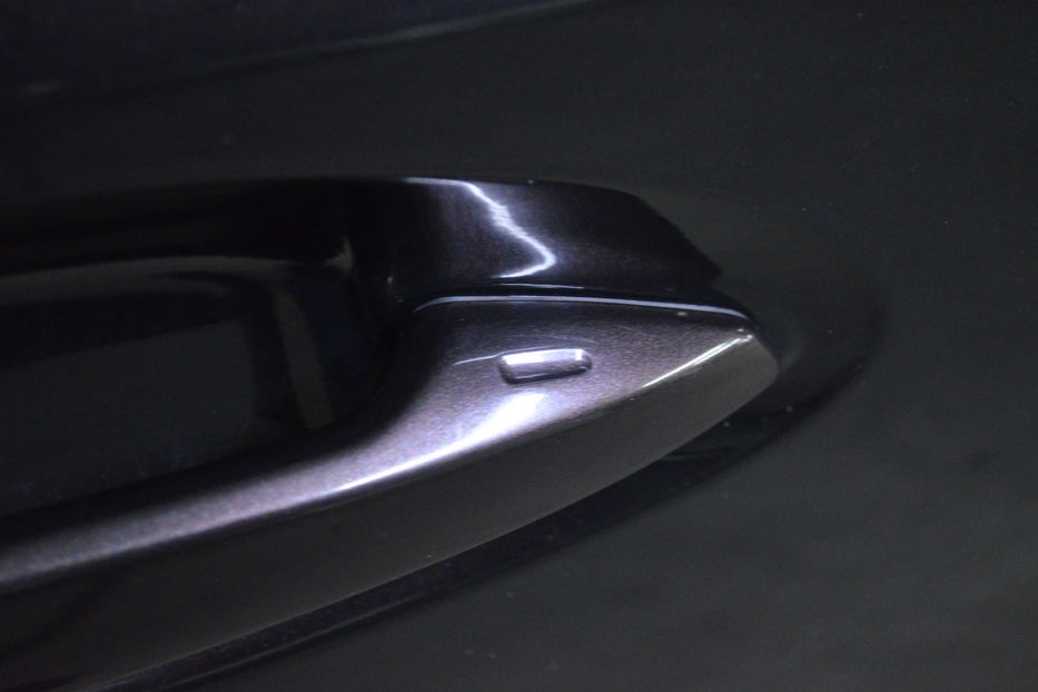 Продам Lexus ES 300 300h ECVT-i (205 к.с.) 2013 года в Киеве