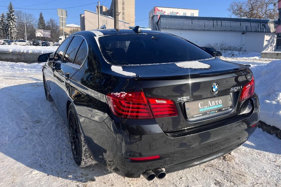 Продам BMW 528 2015 года в Черновцах