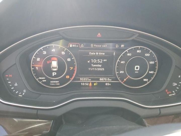 Продам Audi Q5 premium + 2018 года в Львове