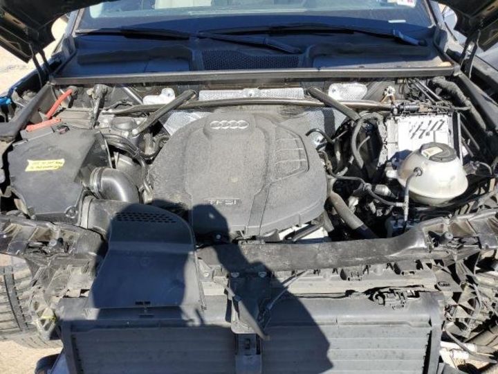 Продам Audi Q5 premium + 2018 года в Львове