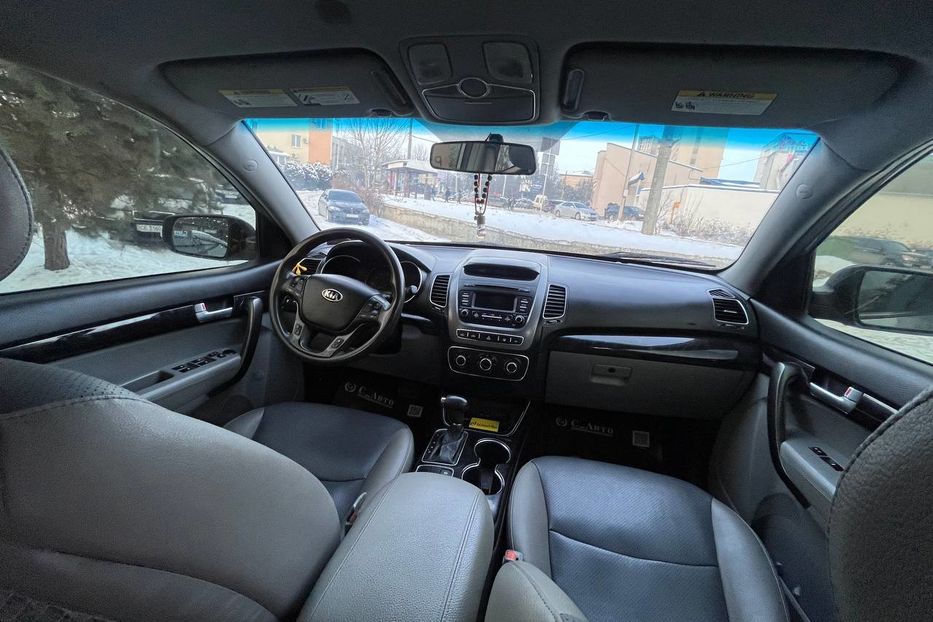 Продам Kia Sorento 2014 года в Черновцах