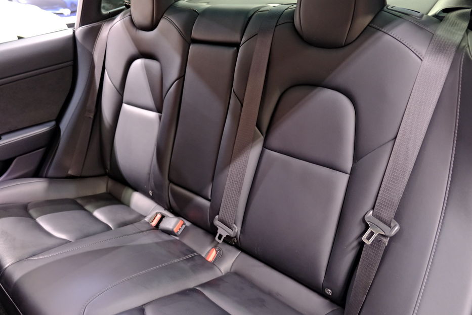 Продам Tesla Model 3 2019 года в Одессе