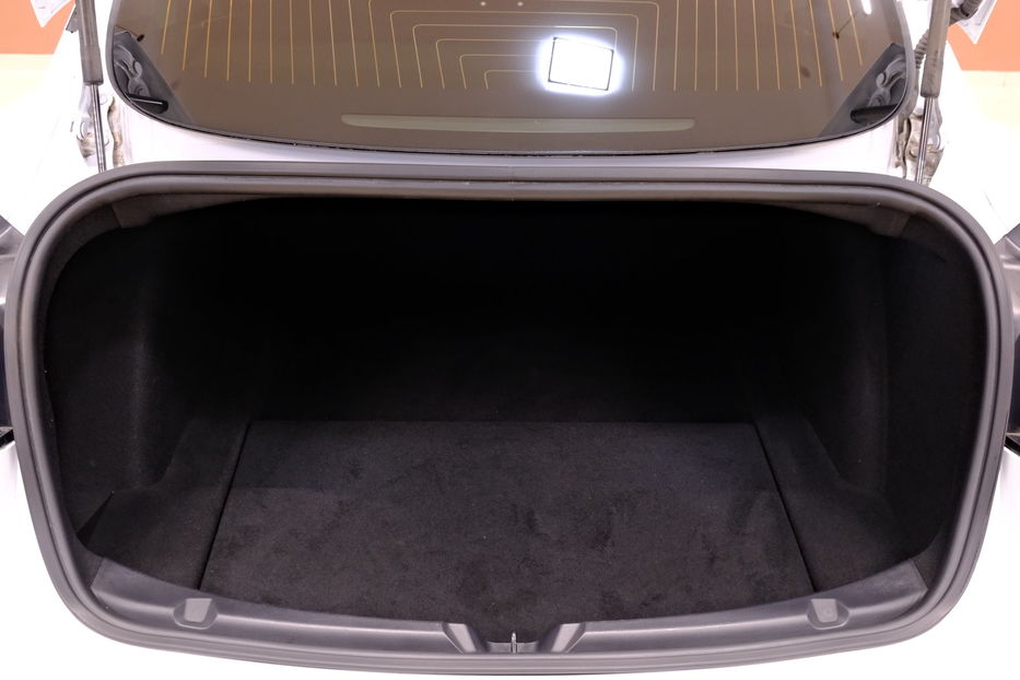 Продам Tesla Model 3 2019 года в Одессе