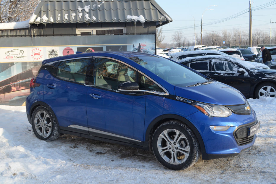 Продам Chevrolet Bolt 65 kWh (200 к.с.) 2021 года в Киеве