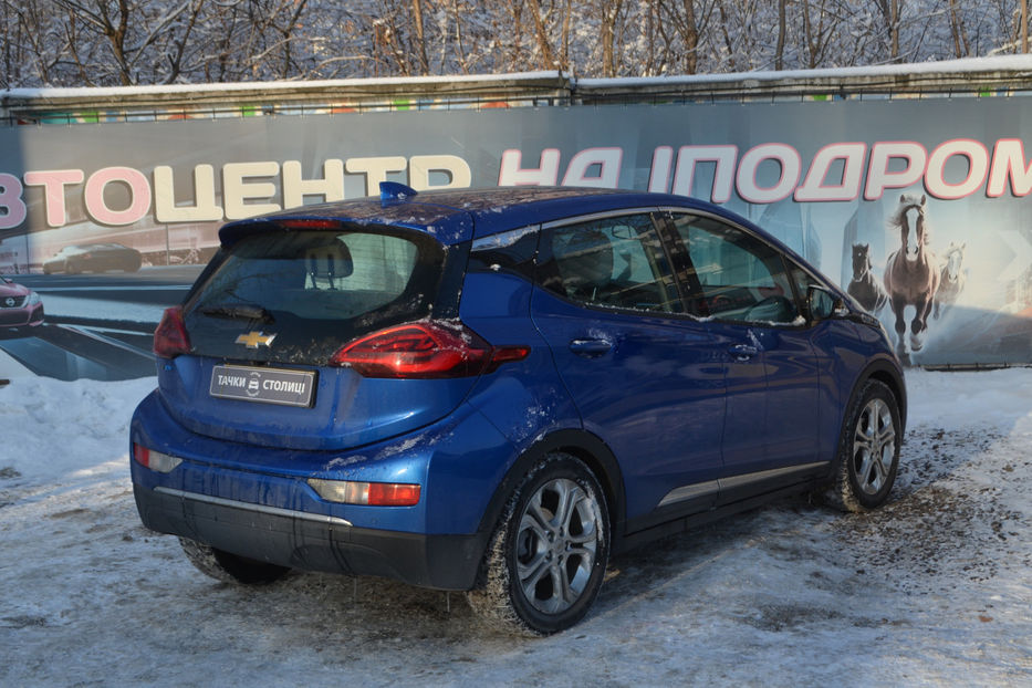 Продам Chevrolet Bolt 65 kWh (200 к.с.) 2021 года в Киеве