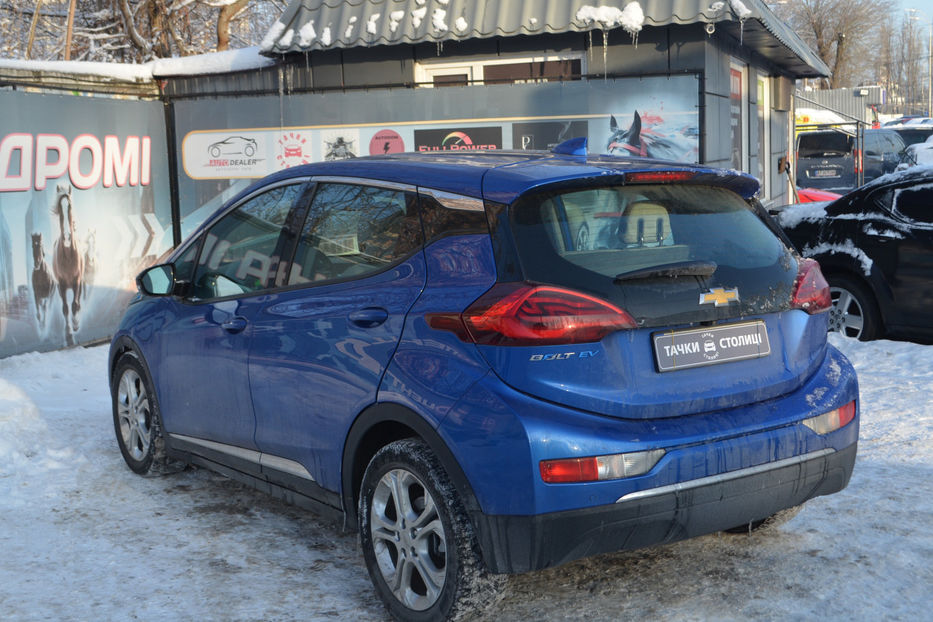 Продам Chevrolet Bolt 65 kWh (200 к.с.) 2021 года в Киеве