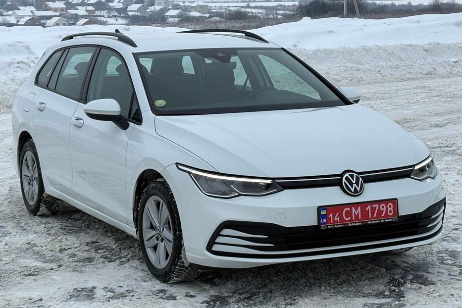 Продам Volkswagen Golf VII Variant Life 2.0TDI NE MALOVAN 2021 года в Львове