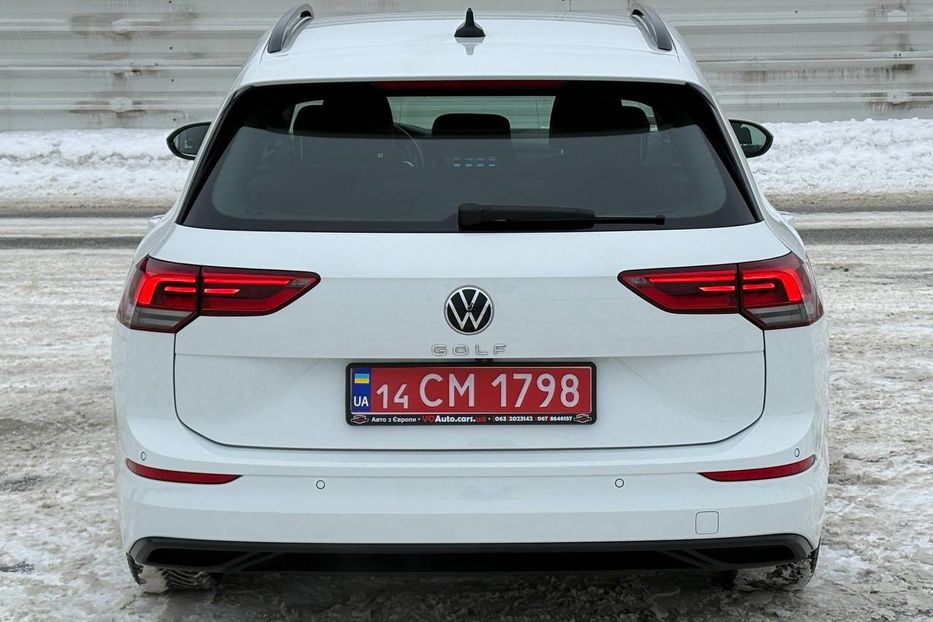 Продам Volkswagen Golf VII Variant Life 2.0TDI NE MALOVAN 2021 года в Львове