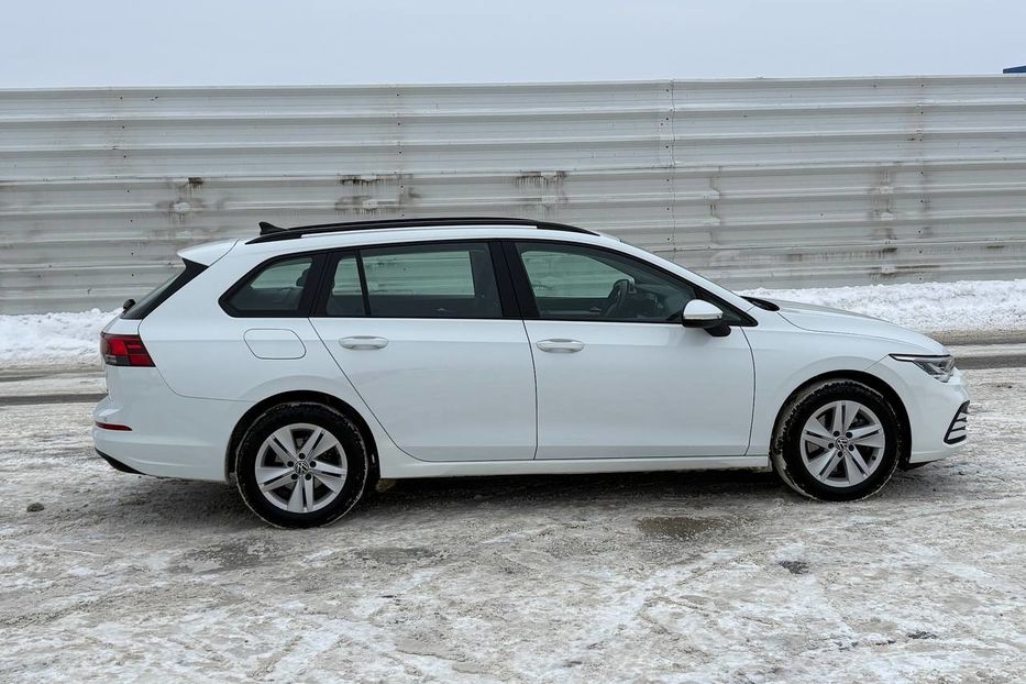 Продам Volkswagen Golf VII Variant Life 2.0TDI NE MALOVAN 2021 года в Львове