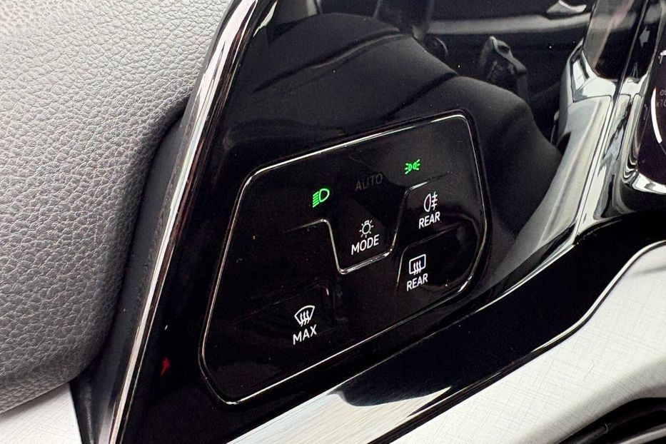 Продам Volkswagen Golf VII Variant Life 2.0TDI NE MALOVAN 2021 года в Львове