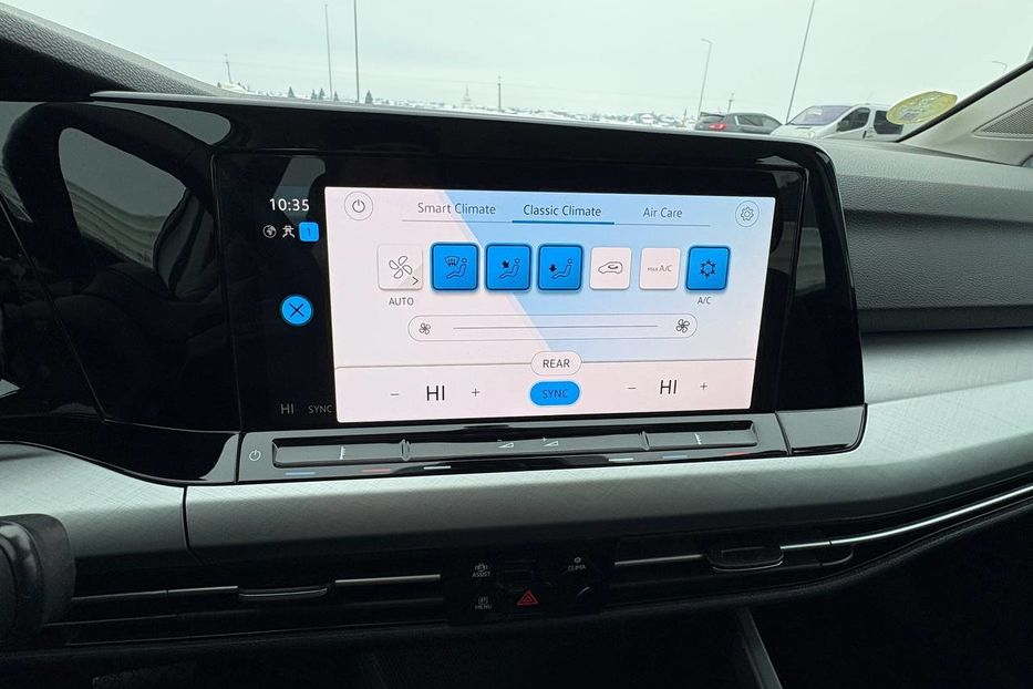 Продам Volkswagen Golf VII Variant Life 2.0TDI NE MALOVAN 2021 года в Львове