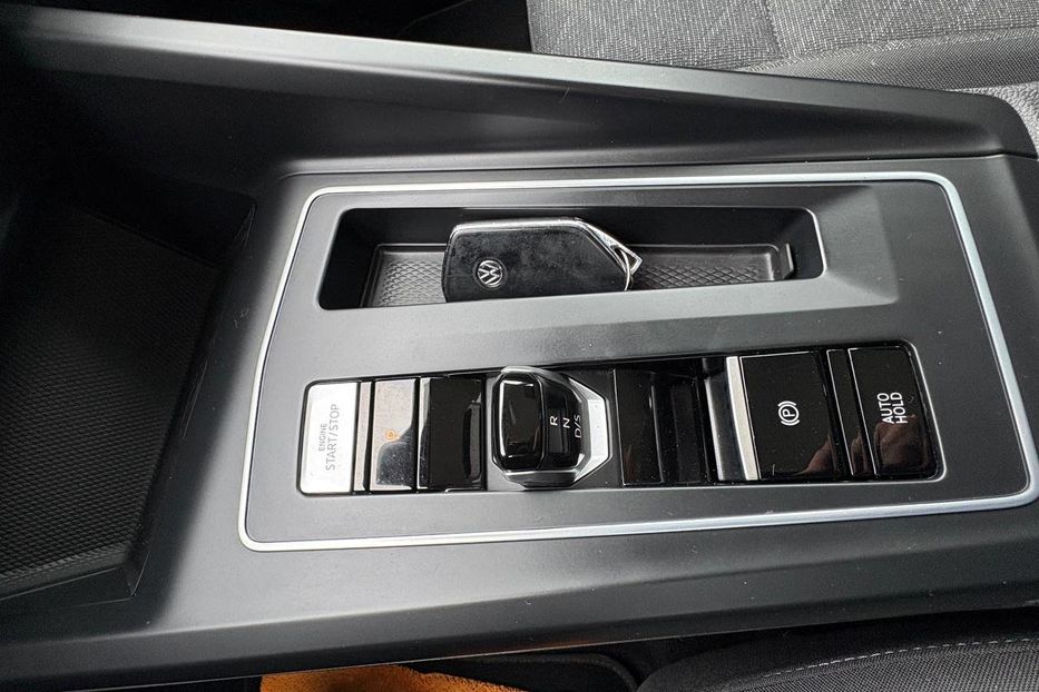 Продам Volkswagen Golf VII Variant Life 2.0TDI NE MALOVAN 2021 года в Львове