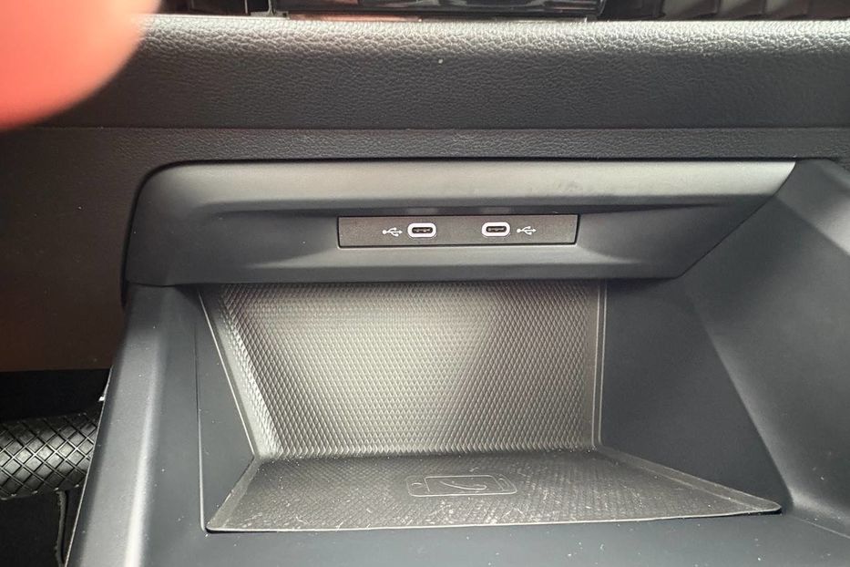 Продам Volkswagen Golf VII Variant Life 2.0TDI NE MALOVAN 2021 года в Львове